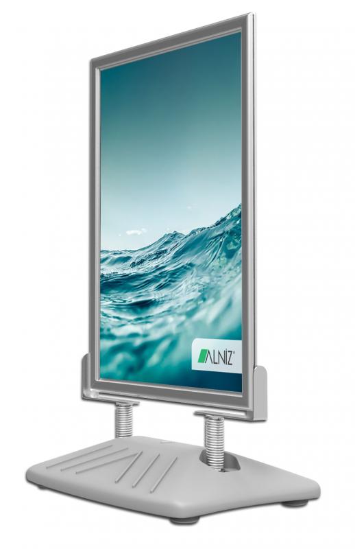 WIND-DISPLAY MASTER – WATER TANK